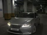 Lexus ES 300h 2013 года за 9 300 000 тг. в Астана