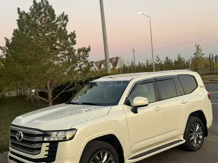 Toyota Land Cruiser 2021 года за 42 500 000 тг. в Астана – фото 3