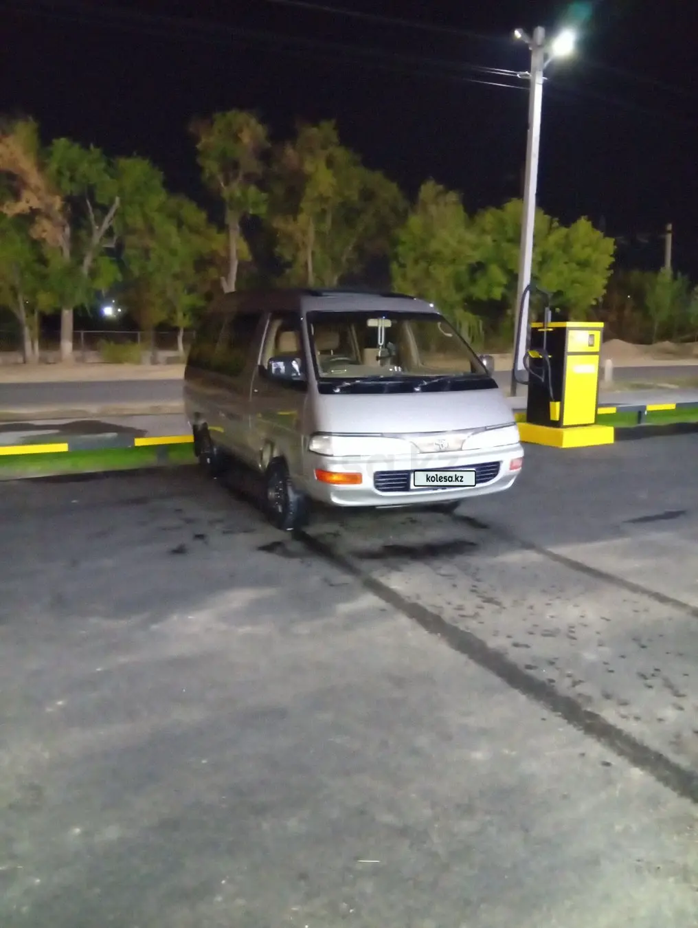 Тойота Lite Ace, 1993