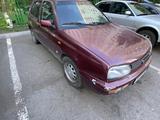 Volkswagen Golf 1997 года за 800 000 тг. в Астана – фото 4