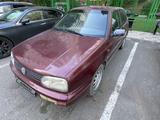 Volkswagen Golf 1997 года за 800 000 тг. в Астана – фото 5