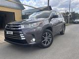 Toyota Highlander 2017 года за 13 000 000 тг. в Аксай – фото 5
