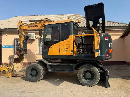 Hyundai  R140W 2018 года за 37 000 000 тг. в Шымкент – фото 4
