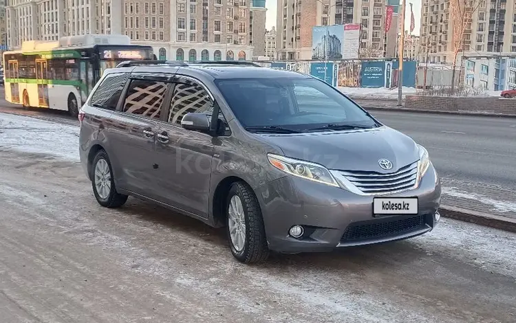 Toyota Sienna 2017 годаүшін16 800 000 тг. в Астана