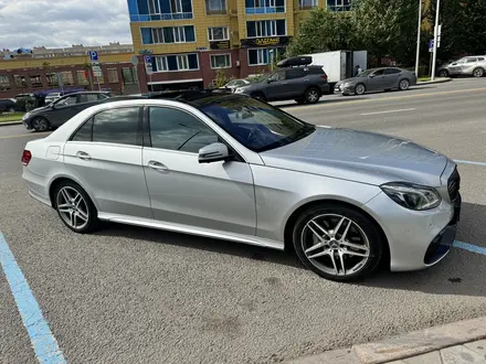 Mercedes-Benz E 400 2014 года за 15 100 000 тг. в Астана – фото 3