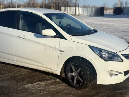 Hyundai Accent 2014 года за 4 100 000 тг. в Семей – фото 2