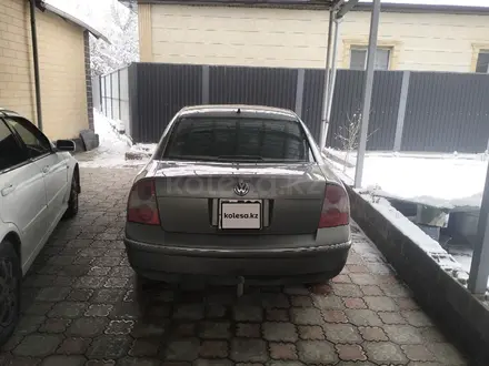 Volkswagen Passat 2004 года за 2 400 000 тг. в Алматы – фото 7