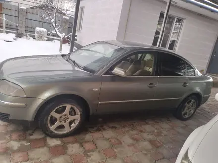 Volkswagen Passat 2004 года за 2 400 000 тг. в Алматы – фото 8