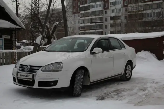 Volkswagen Jetta, 2009