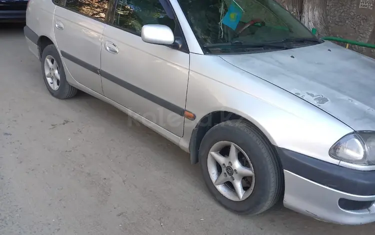Toyota Avensis 2000 года за 2 000 000 тг. в Павлодар
