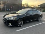 Kia K7 2017 года за 9 800 000 тг. в Алматы