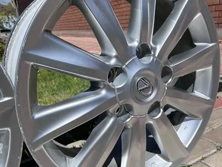 5 родных дисков R20 на Lexus LX 570 за 250 000 тг. в Аксай