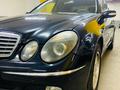 Mercedes-Benz E 200 2004 годаүшін4 200 000 тг. в Алматы – фото 4