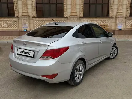 Hyundai Solaris 2014 годаүшін5 400 000 тг. в Актау – фото 3