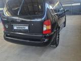 Hyundai Trajet 2001 года за 2 500 000 тг. в Туркестан – фото 2
