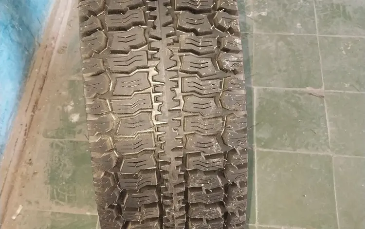 Шины 205/70R16 за 27 000 тг. в Атырау