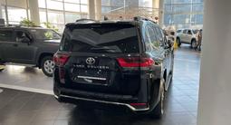 Toyota Land Cruiser 2023 года за 60 000 000 тг. в Алматы