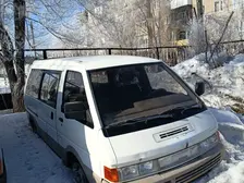 Nissan Vanette, 1990