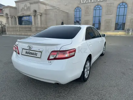 Toyota Camry 2010 года за 7 500 000 тг. в Жанаозен – фото 3