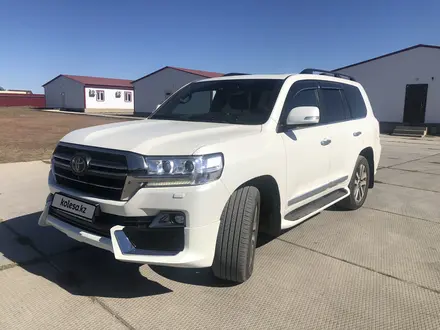 Toyota Land Cruiser 2020 года за 42 000 000 тг. в Аксай