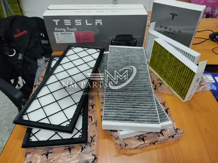 Фильтра салонные на Tesla Model Y (комплект) за 48 000 тг. в Алматы