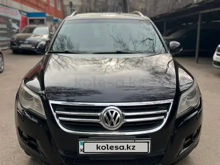 Volkswagen Tiguan 2009 года за 5 200 000 тг. в Алматы