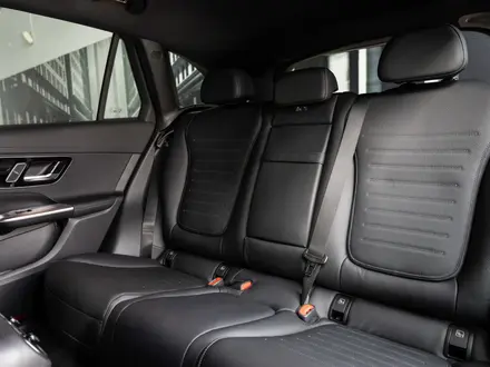 Mercedes-Benz GLC 200 4MATIC 2025 года за 45 868 000 тг. в Алматы – фото 10