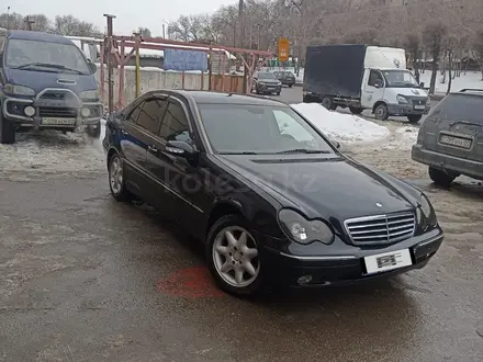 Mercedes-Benz C 320 2002 года за 3 500 000 тг. в Алматы – фото 15