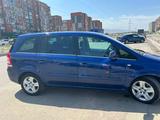 Opel Zafira 2010 года за 4 500 000 тг. в Алматы – фото 2