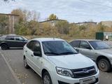 ВАЗ (Lada) Granta 2190 2014 годаүшін2 650 000 тг. в Караганда – фото 2