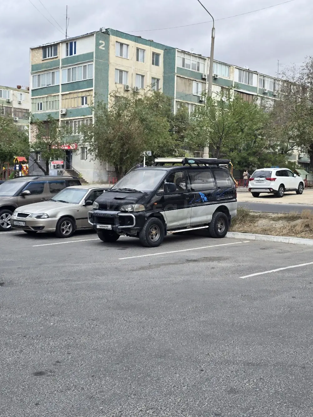 Mitsubishi Delica, 1995