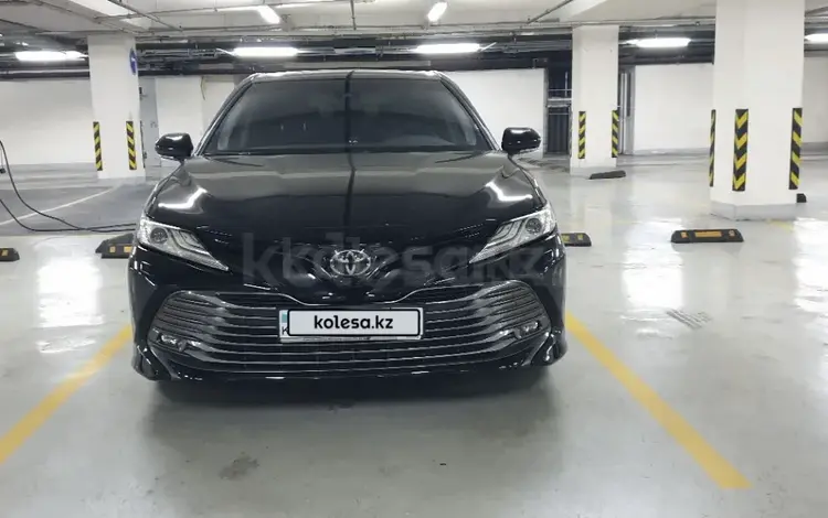 Toyota Camry 2018 годаfor15 500 000 тг. в Алматы