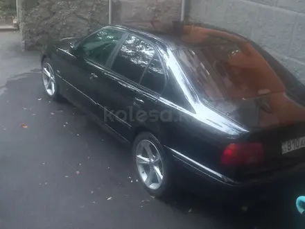 BMW 528 1996 года за 3 000 000 тг. в Алматы – фото 14