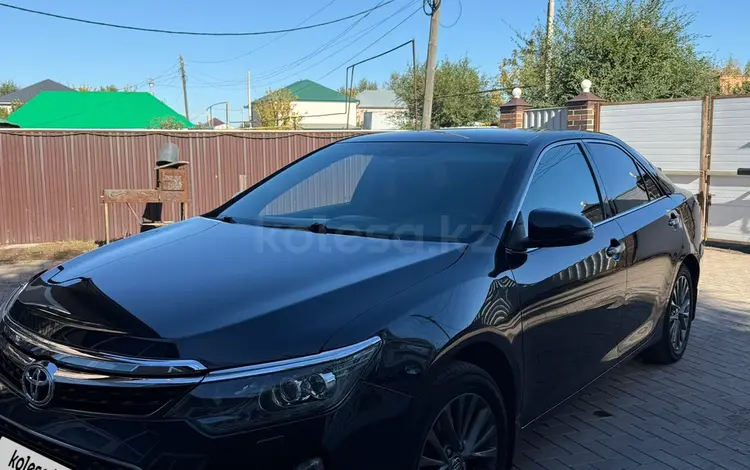 Toyota Camry 2017 года за 12 500 000 тг. в Уральск