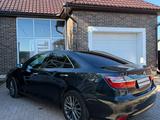 Toyota Camry 2017 года за 12 500 000 тг. в Уральск – фото 5