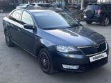 Skoda Rapid 2014 года за 4 900 000 тг. в Уральск – фото 2