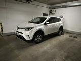 Toyota RAV4 2016 годаүшін10 800 000 тг. в Алматы – фото 2