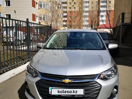 Chevrolet Onix 2023 года за 7 000 000 тг. в Астана – фото 2