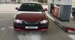 Toyota Avensis 1998 годаfor2 200 000 тг. в Актобе