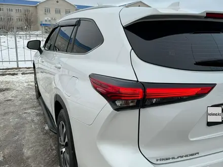 Toyota Highlander 2024 года за 26 500 000 тг. в Атырау – фото 4