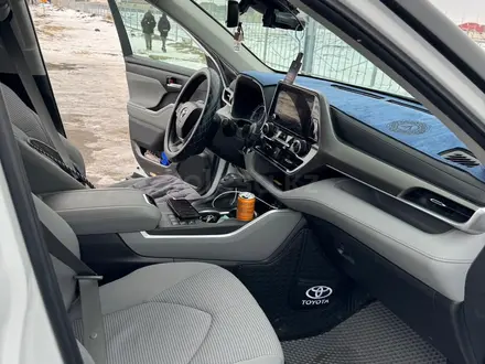 Toyota Highlander 2024 года за 26 500 000 тг. в Атырау – фото 12