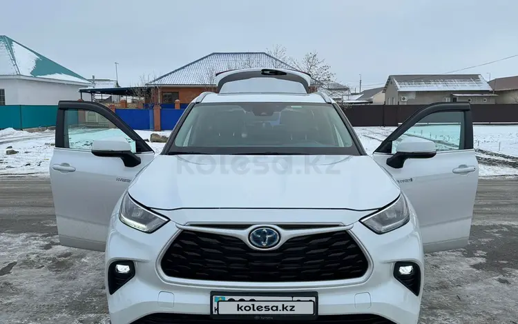 Toyota Highlander 2024 годаүшін26 500 000 тг. в Атырау