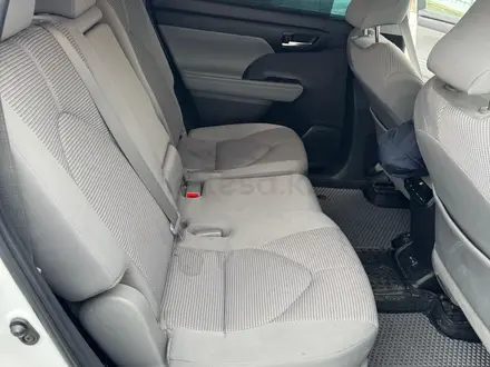 Toyota Highlander 2024 года за 26 500 000 тг. в Атырау – фото 27