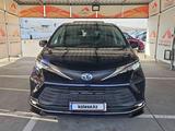 Toyota Sienna 2020 года за 18 000 000 тг. в Алматы – фото 2