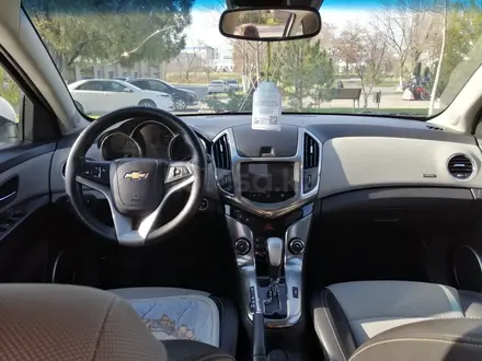 Chevrolet Cruze 2014 года за 5 200 000 тг. в Шымкент – фото 9