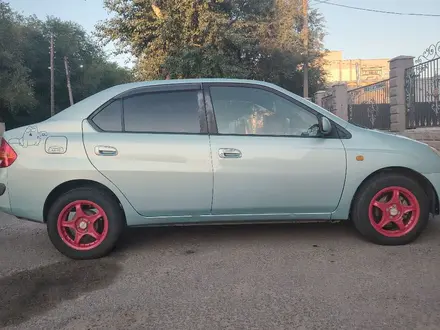 Toyota Prius, 1998