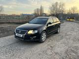 Volkswagen Passat 2010 годаүшін2 000 000 тг. в Астана – фото 5