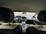 Hyundai Sonata 2016 года за 6 500 000 тг. в Щучинск – фото 3