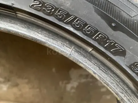 Шины летние 235х55х17 Bridgstone за штуку за 7 000 тг. в Шымкент – фото 2