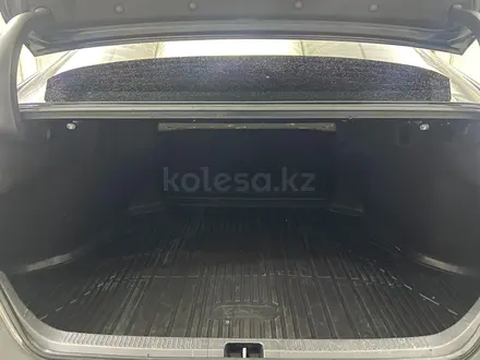 Toyota Camry Prestige 2020 года за 11 200 000 тг. в Алматы – фото 10